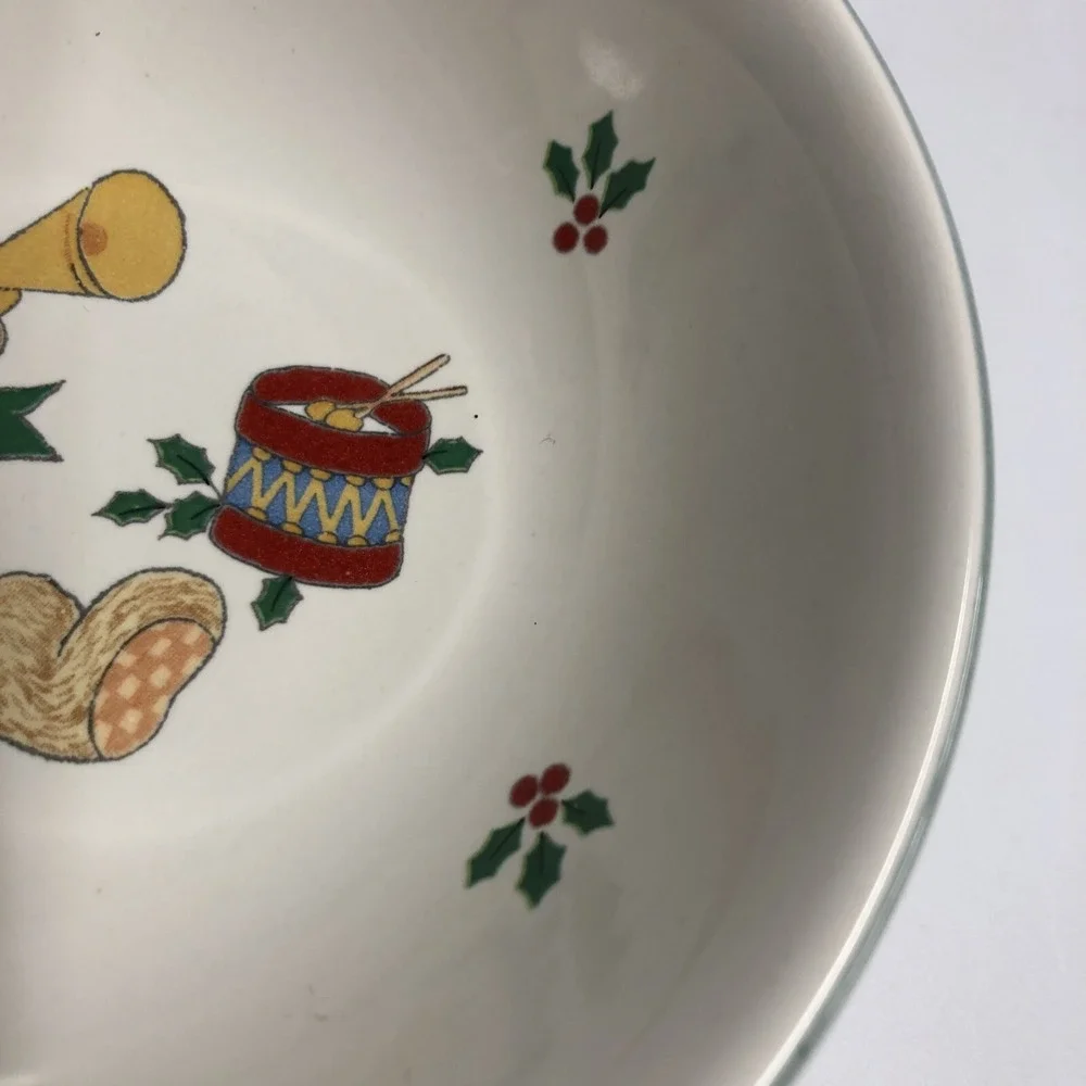 Mikasa Teddy's Christmas CC019 Candy‎ Nut Snack Dish Bowl 5.25 x 2.25